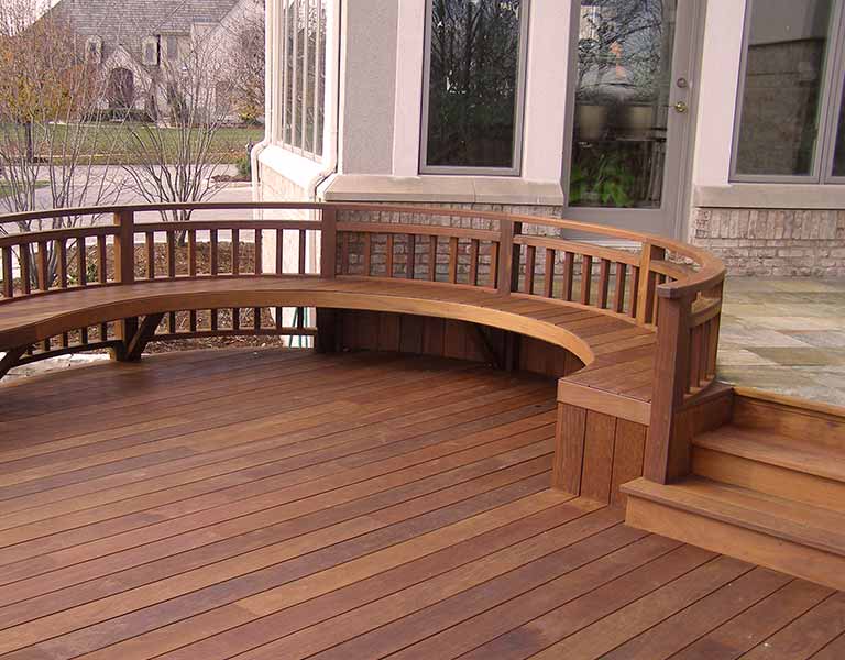 Ipe hardwood deck with large circular bench